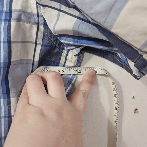 Cabelas Blue And White Plaid Button Down Polo Shirt! - Picture 6 of 7
